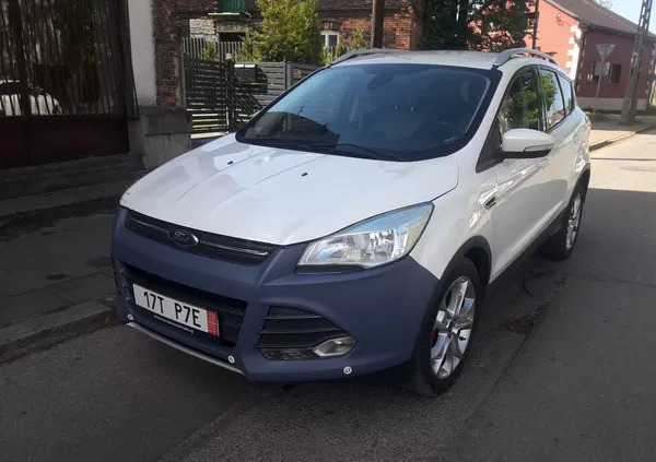 samochody osobowe Ford Kuga cena 35000 przebieg: 145000, rok produkcji 2014 z Chorzów